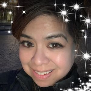 Meet your Posher, Angie